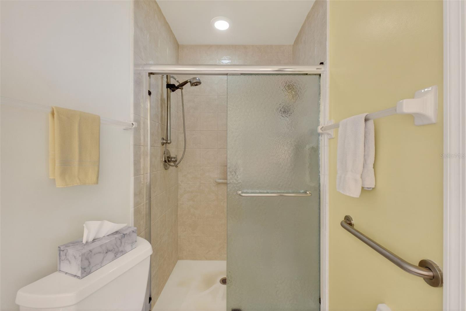 Image 49 of 79 For 1406 Big Oak Court