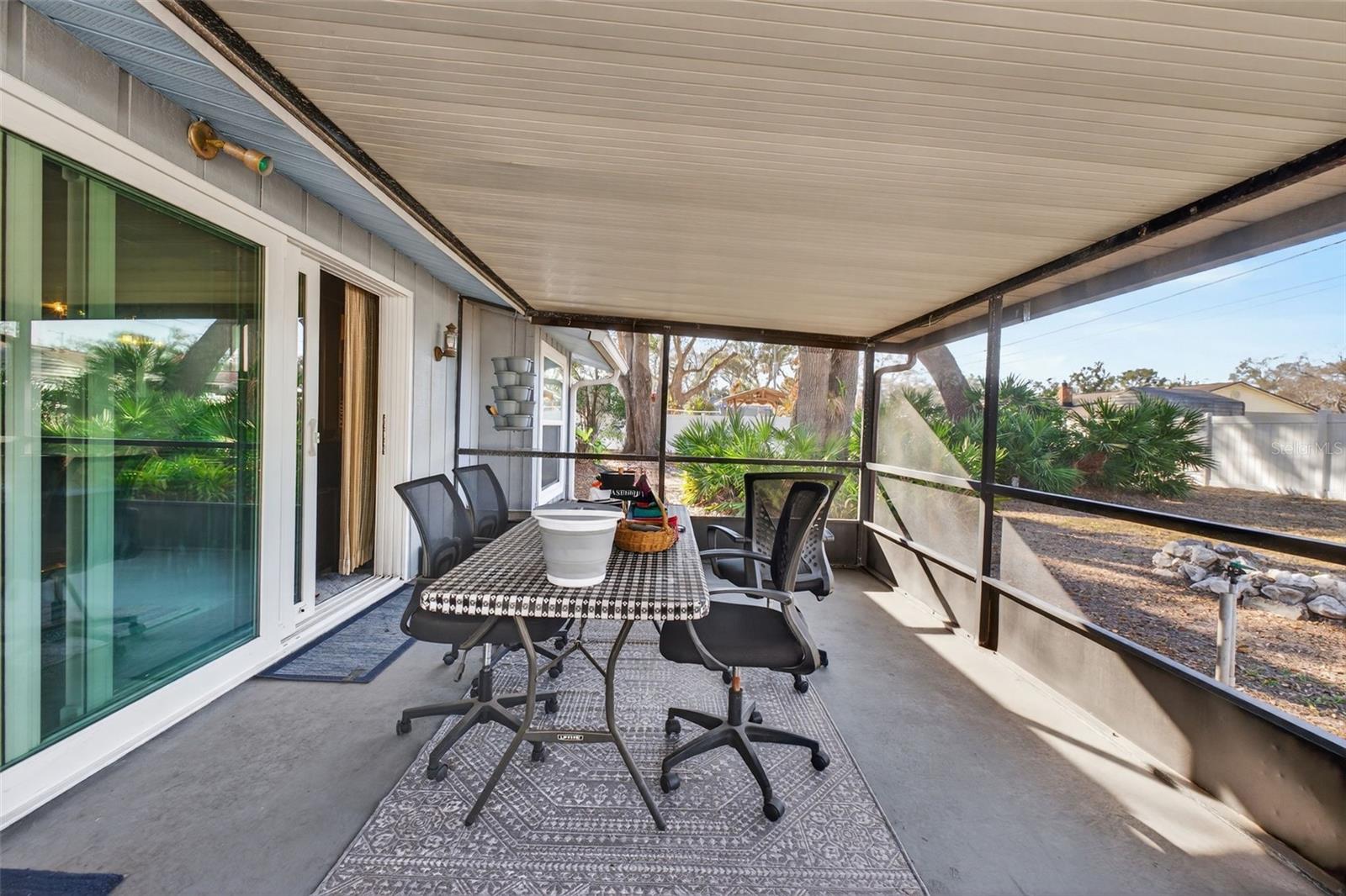 Image 52 of 79 For 1406 Big Oak Court