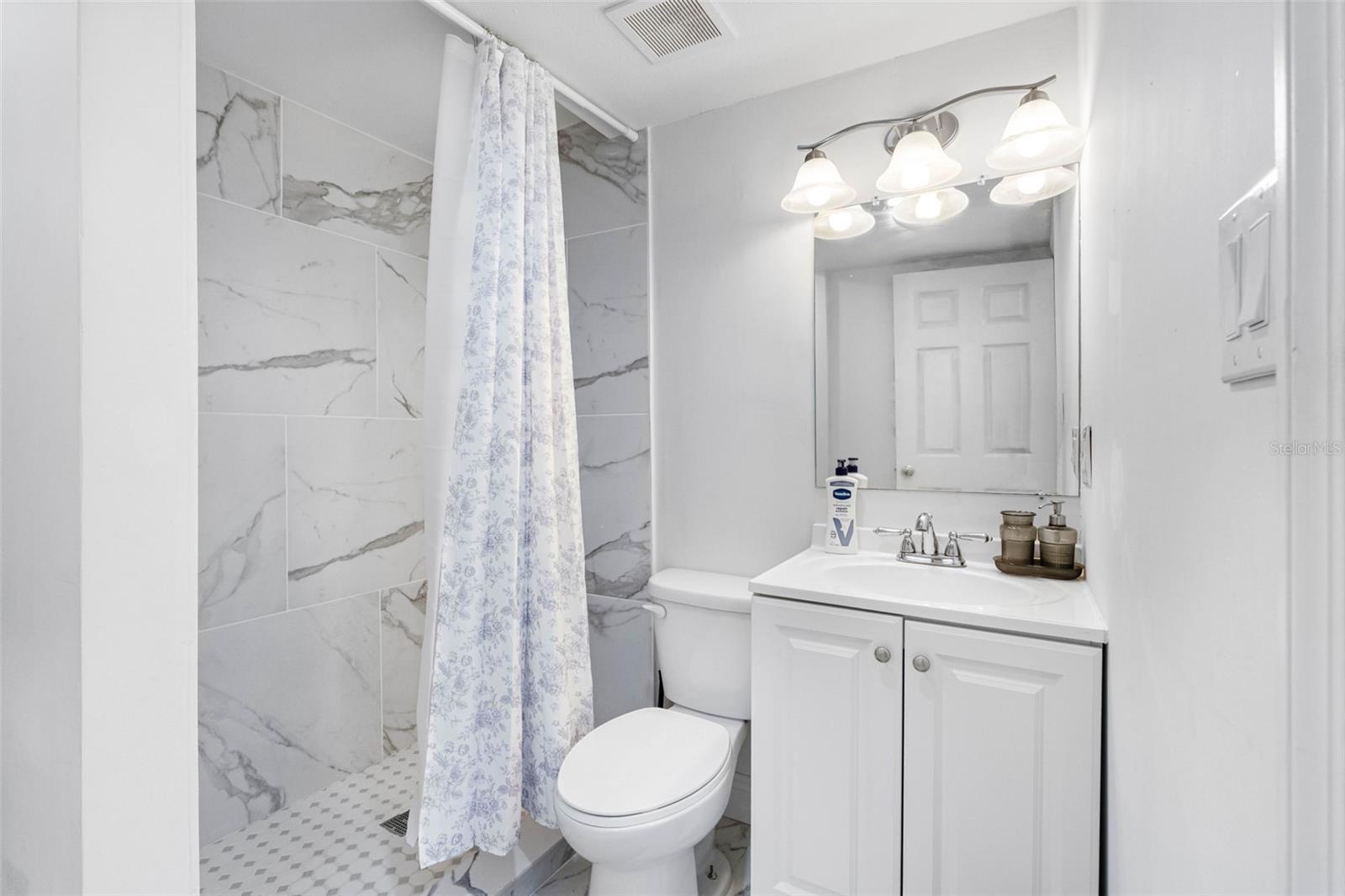 Image 13 of 52 For 4317 Regnas Avenue