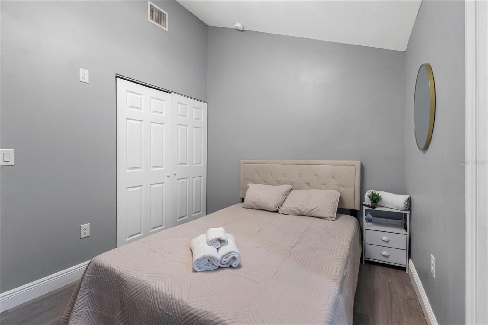 Image 22 of 52 For 4317 Regnas Avenue