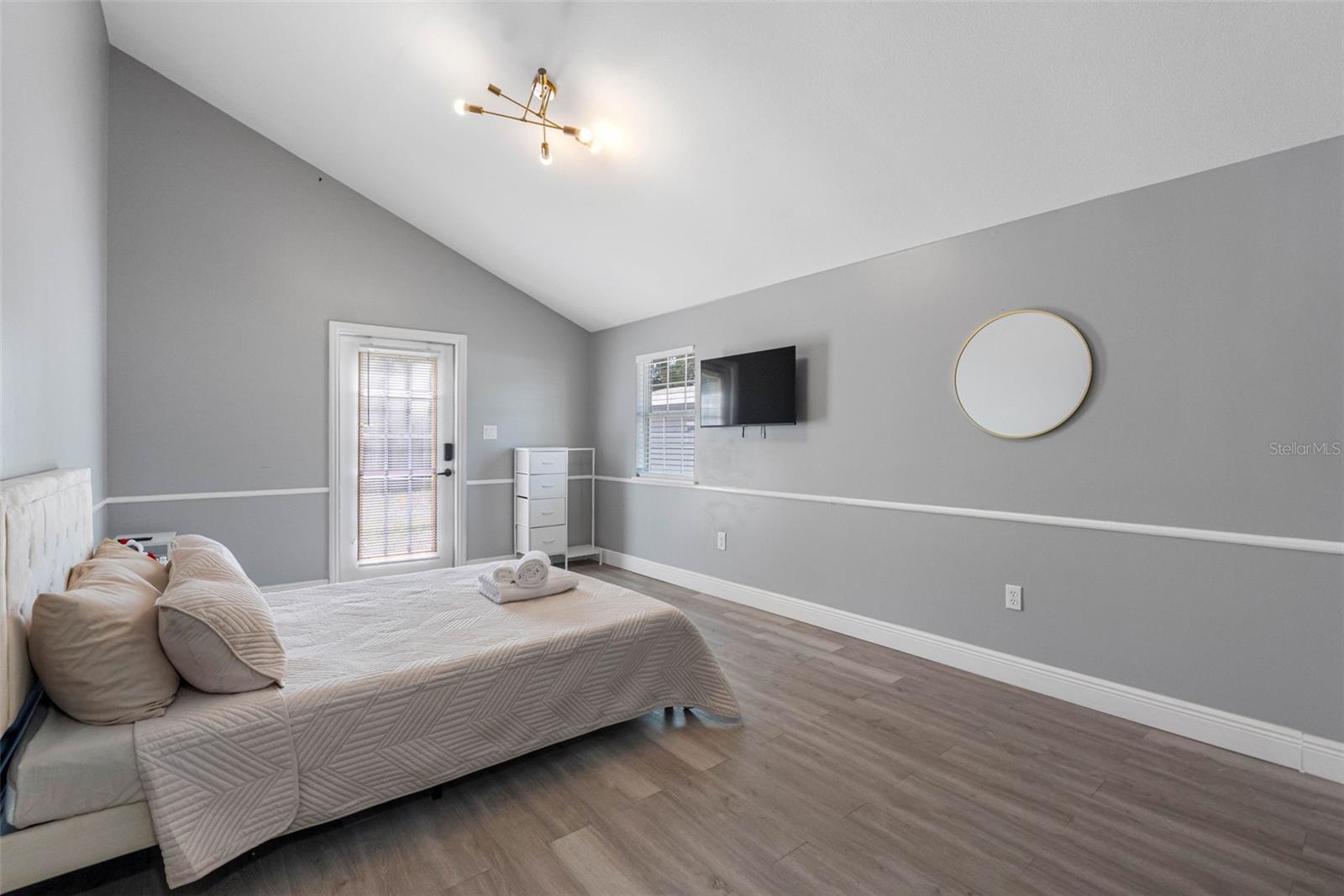 Image 23 of 52 For 4317 Regnas Avenue