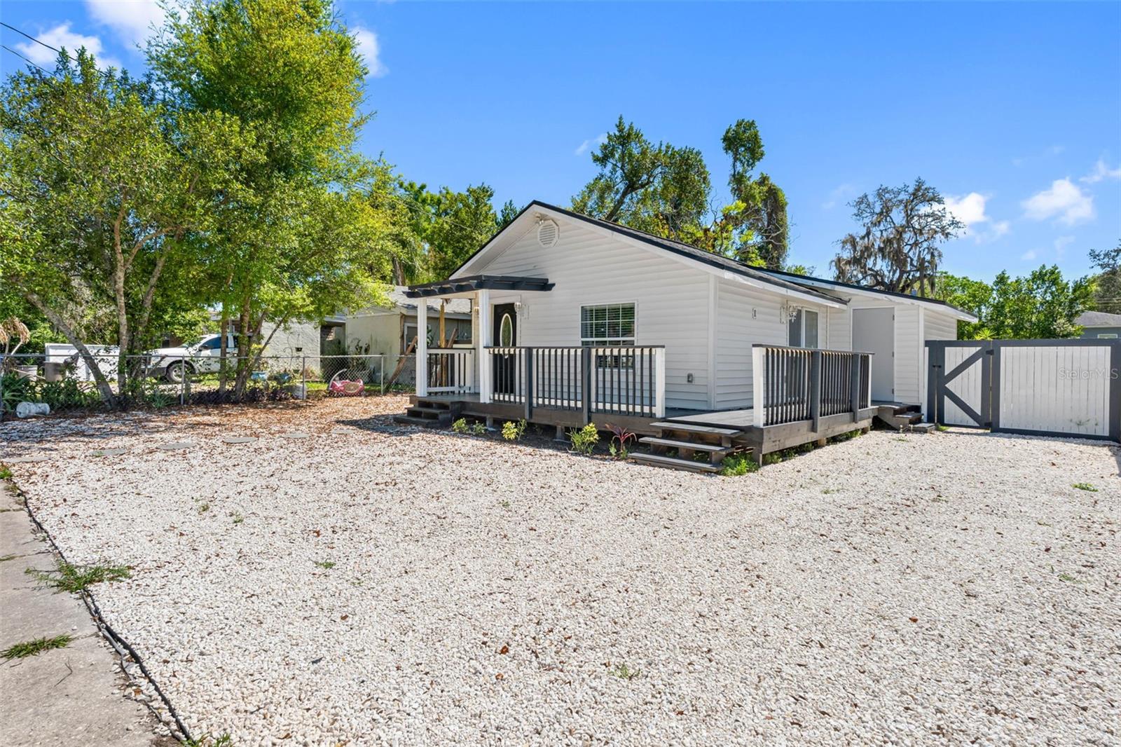 Image 6 of 52 For 4317 Regnas Avenue