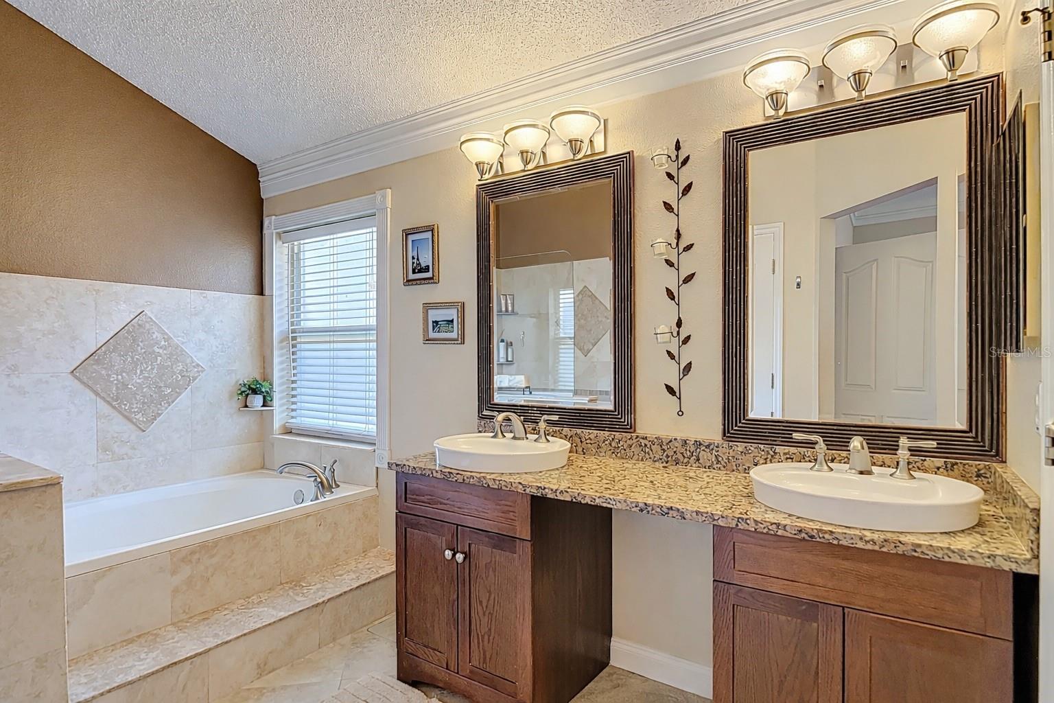 Image 33 of 63 For 5637 Paddock Trail Drive