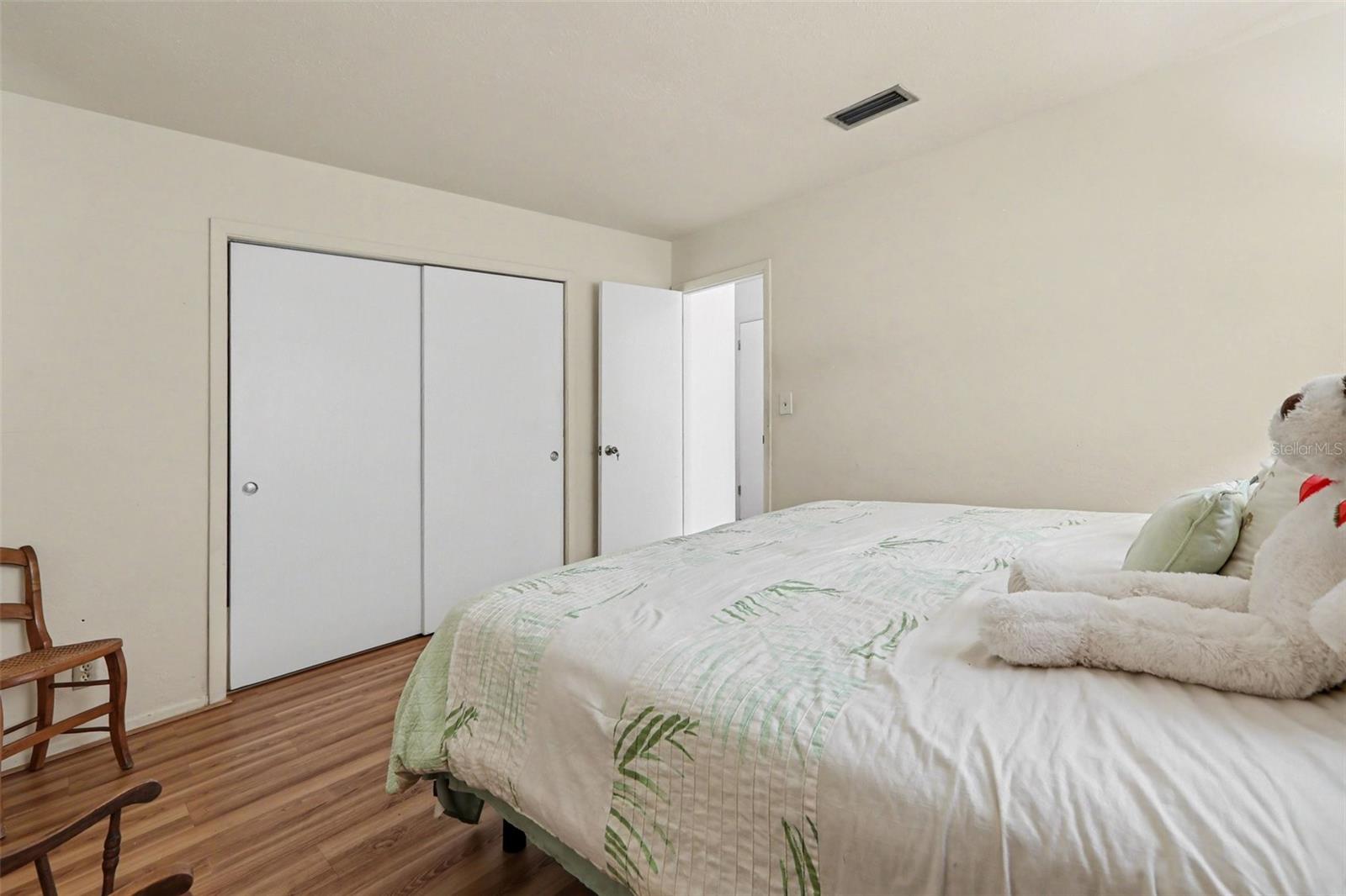 Image 23 of 29 For 4204 Cape Vista Drive