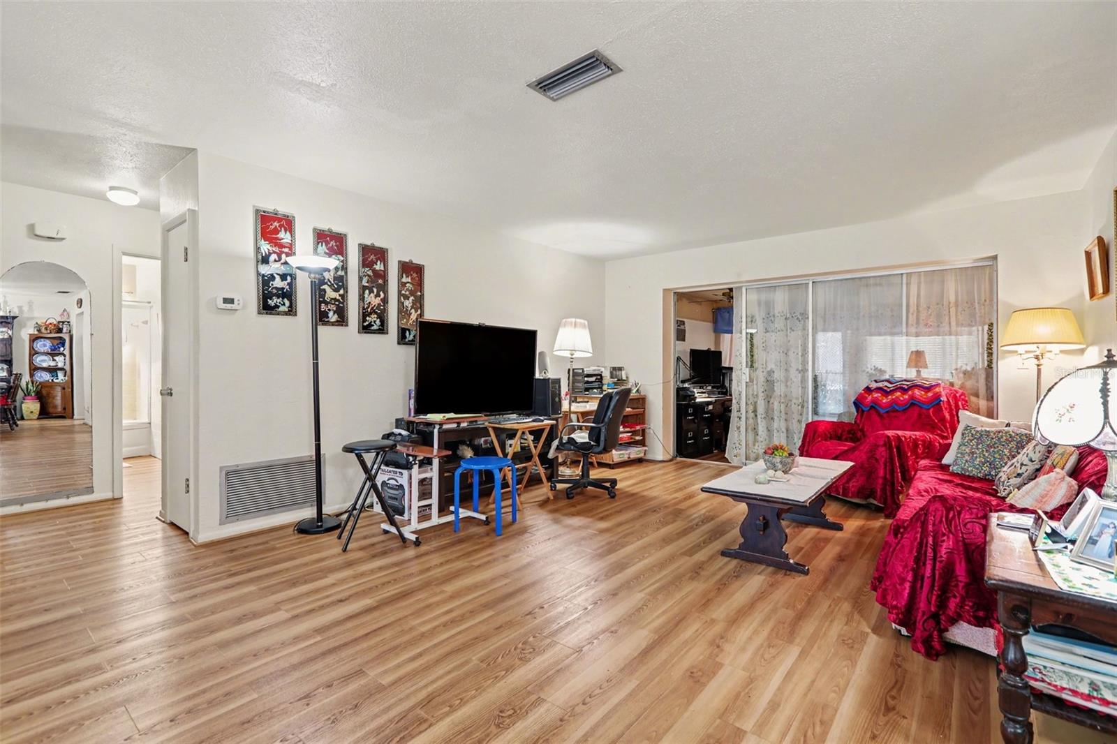 Image 8 of 29 For 4204 Cape Vista Drive