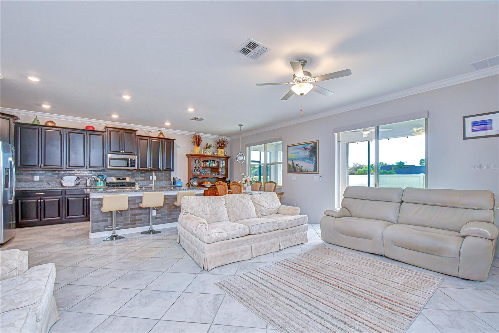 Image 11 of 34 For 25069 Lambrusco Loop