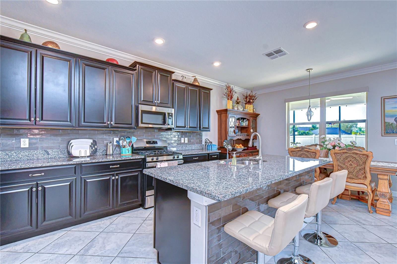 Image 12 of 34 For 25069 Lambrusco Loop