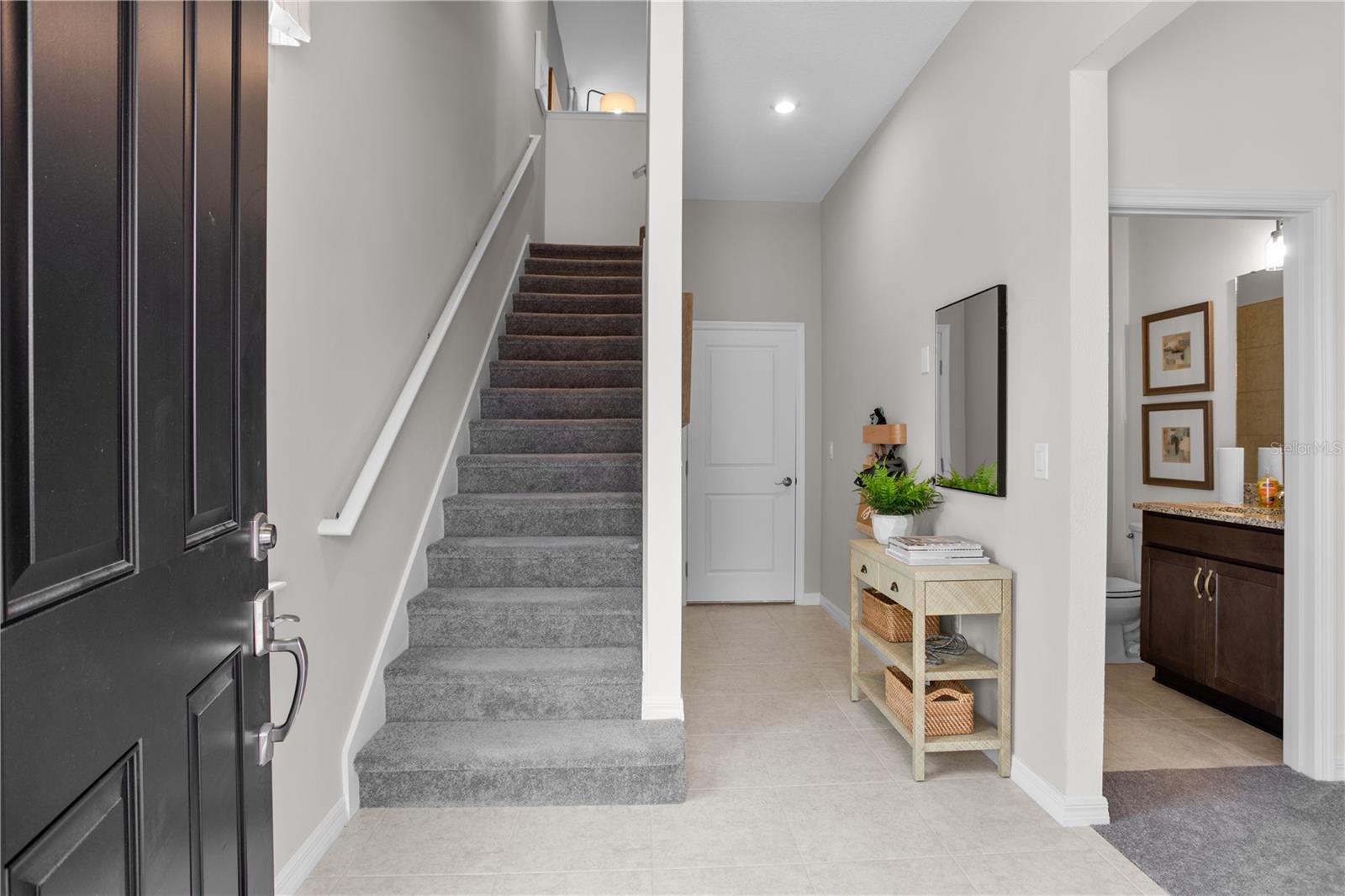 Listing photo id 8 for 9902 Tate Lane