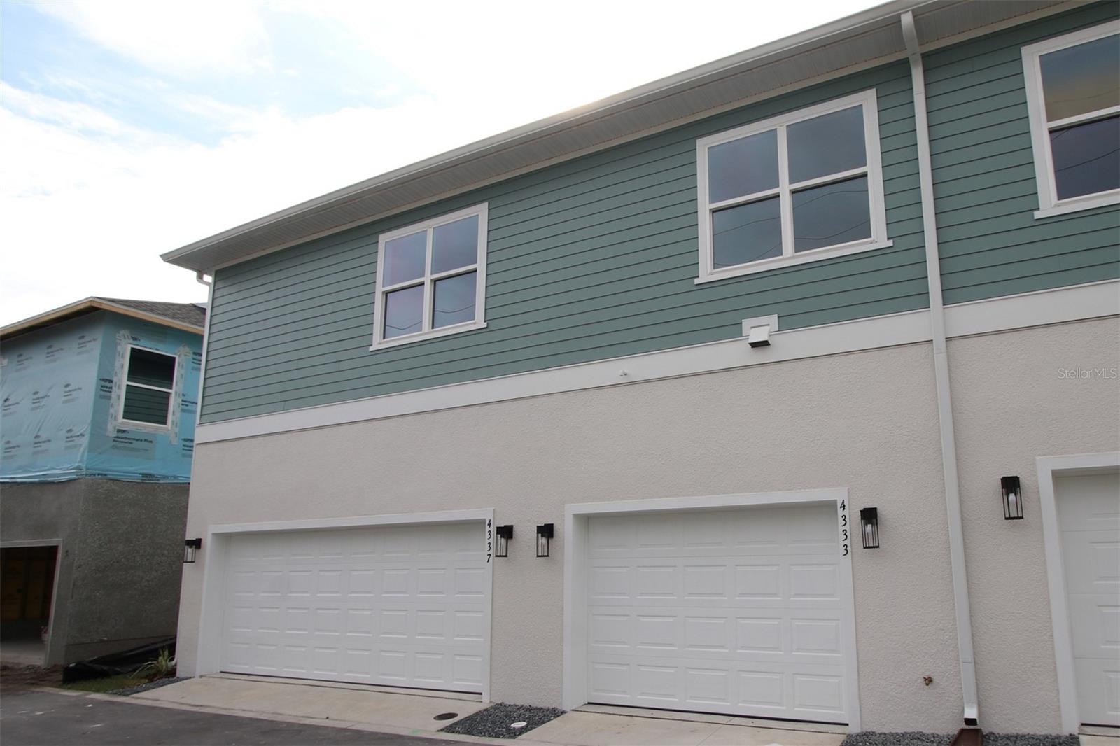 Image 23 of 36 For 4333 Roush Avenue