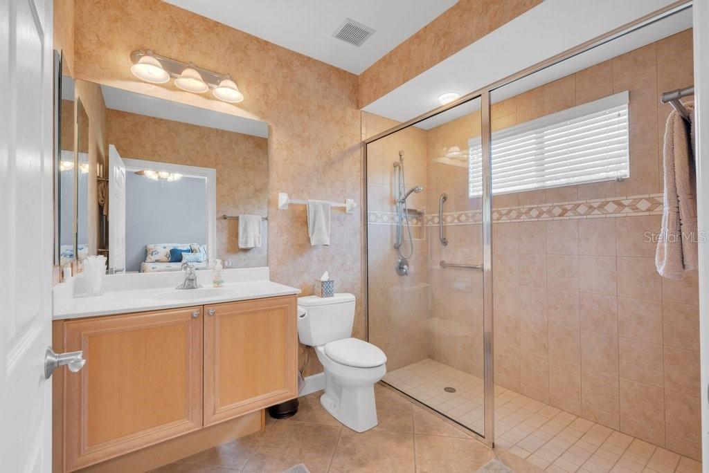 Image 40 of 75 For 5507 Keeler Oak Street