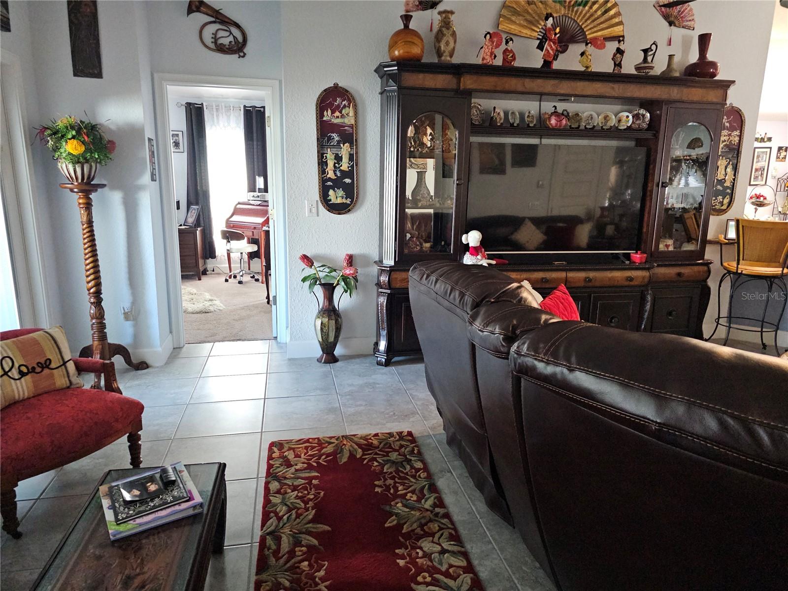 Listing photo id 9 for 14438 Scottburgh Glen Drive