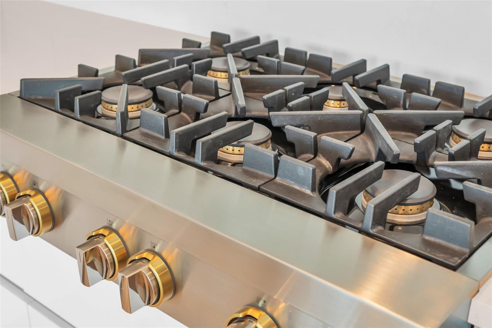 Image 7 of 26 For 400 Central Avenue 1009