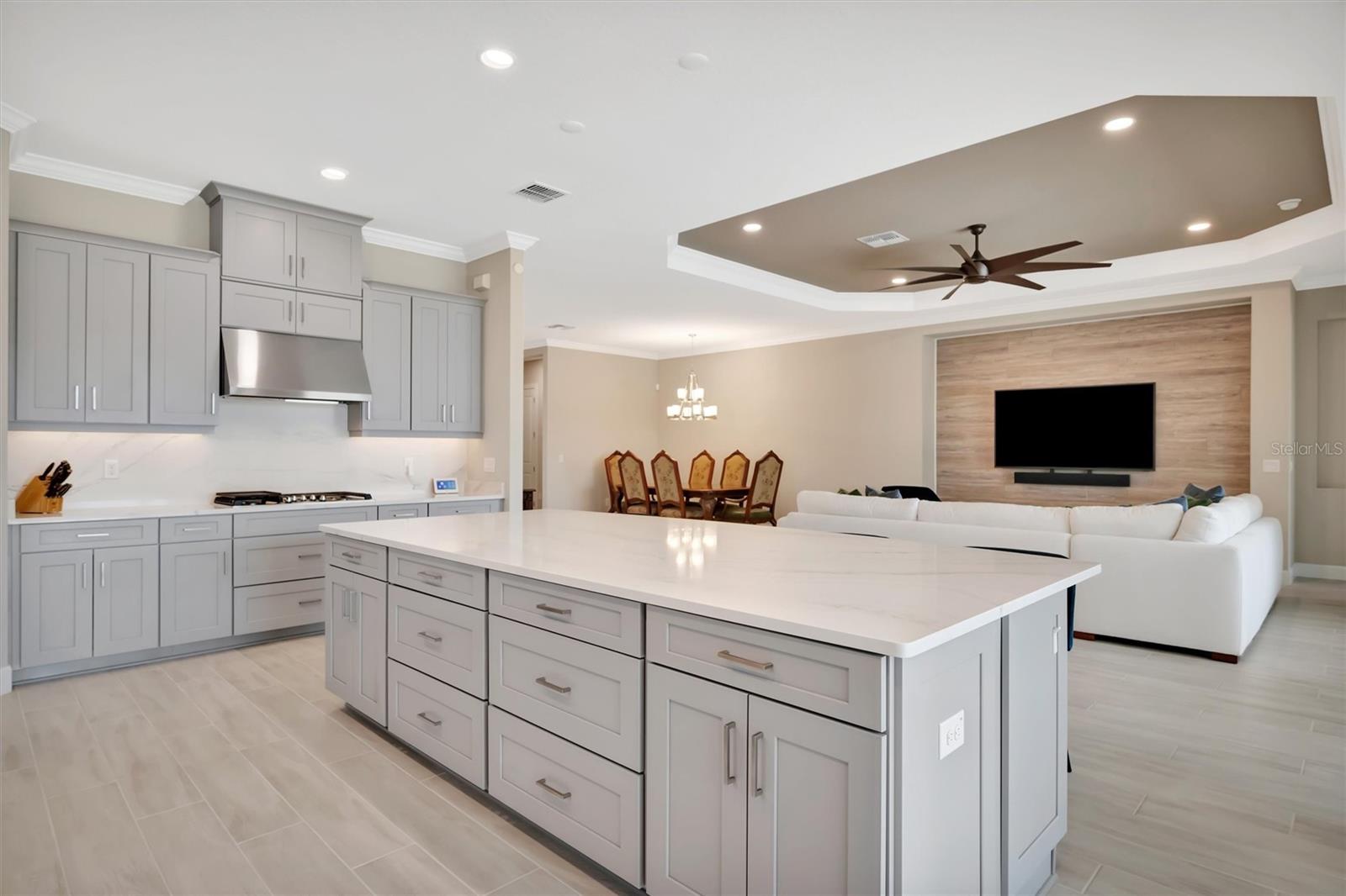 Image 28 of 97 For 5505 Caserta Court