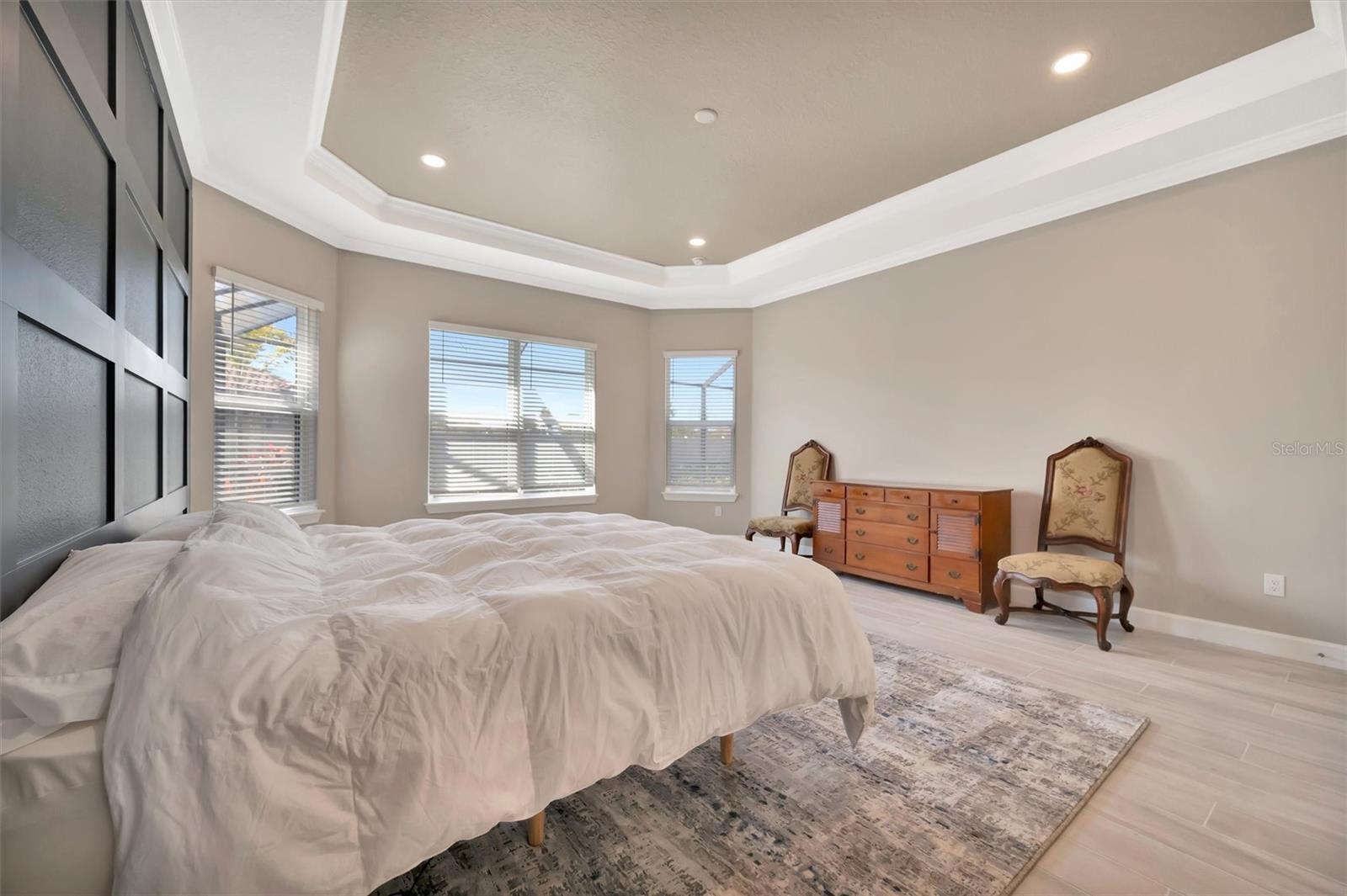 Image 37 of 97 For 5505 Caserta Court