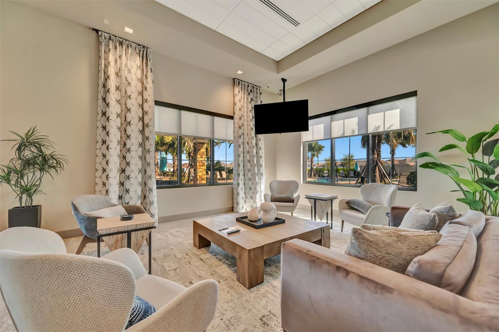 Image 77 of 97 For 5505 Caserta Court