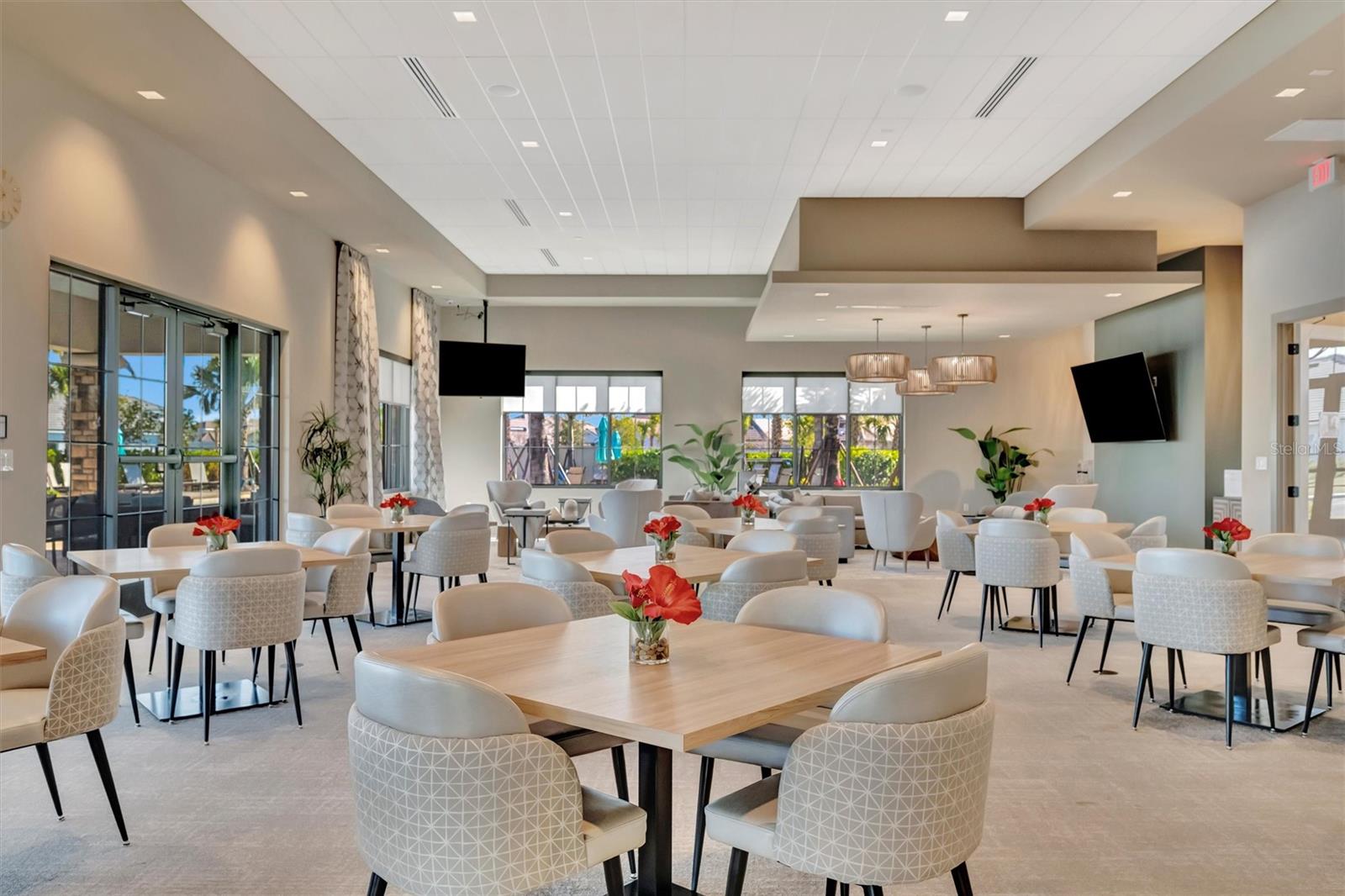 Image 83 of 97 For 5505 Caserta Court