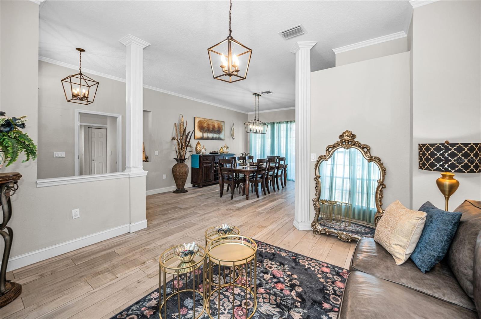 Image 13 of 99 For 494 Village Drive