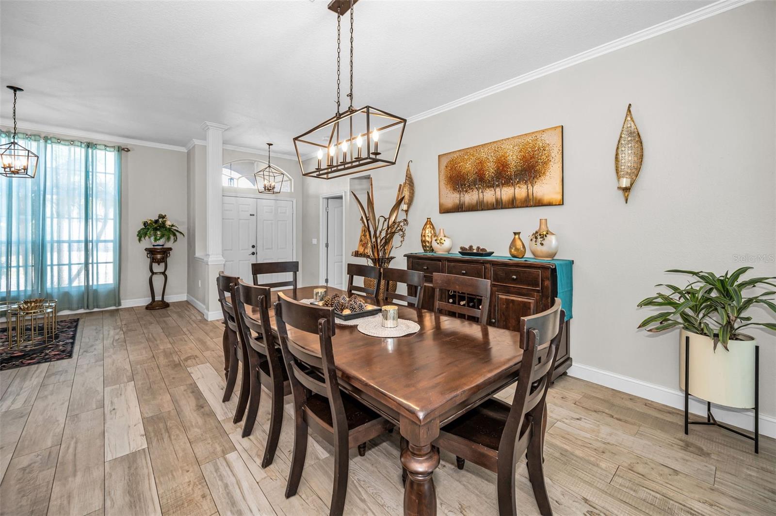 Image 17 of 99 For 494 Village Drive