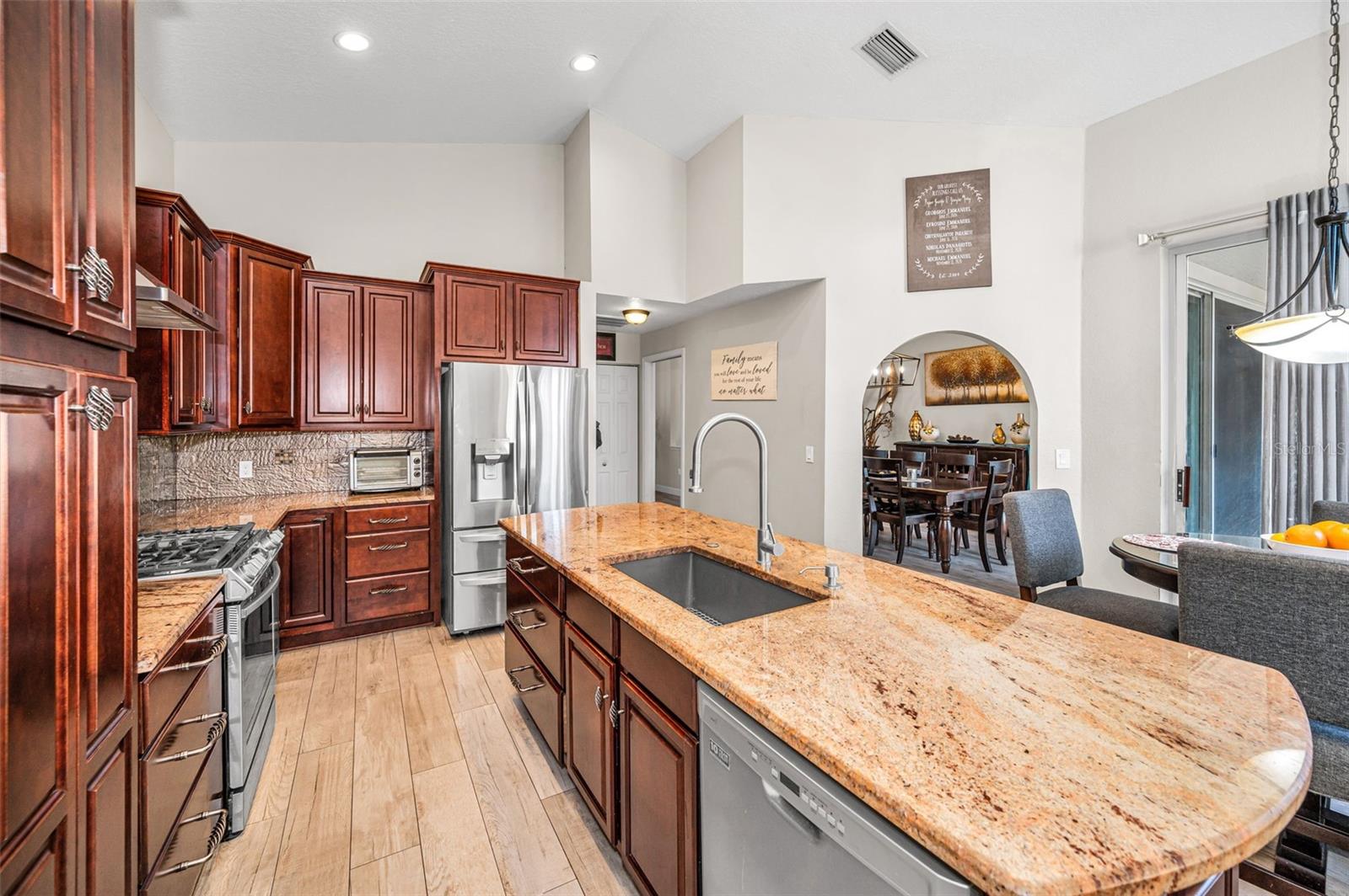 Image 19 of 99 For 494 Village Drive