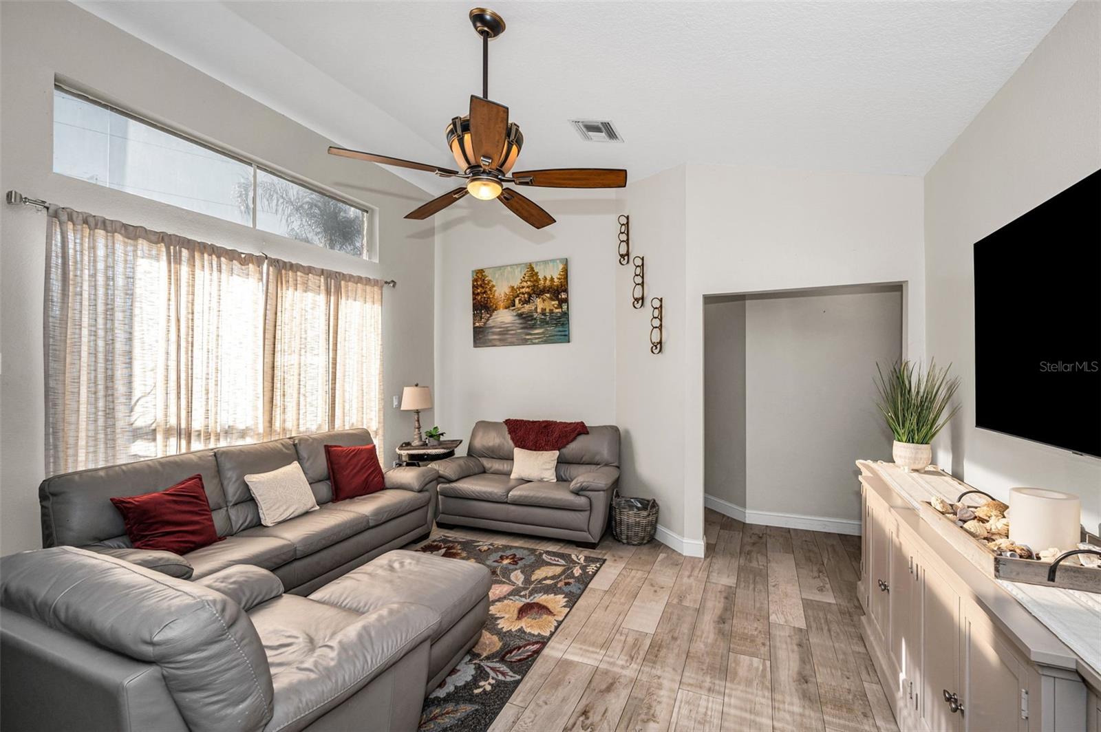 Image 29 of 99 For 494 Village Drive