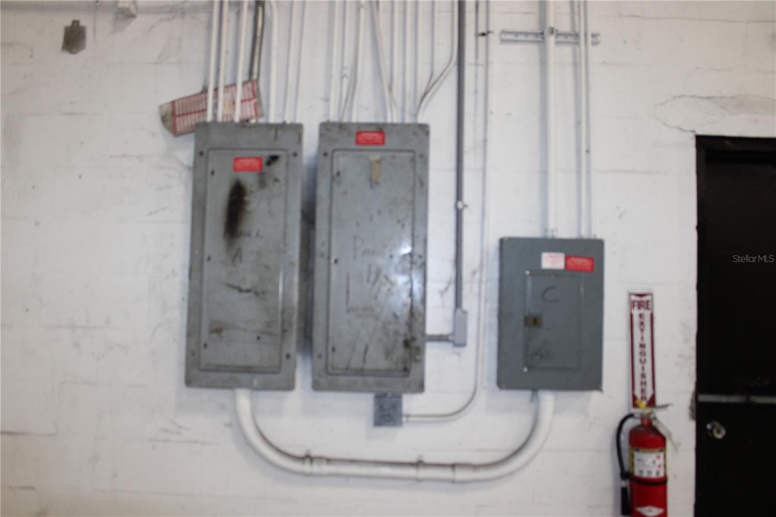 Image 7 of 11 For 6330 118th Avenue