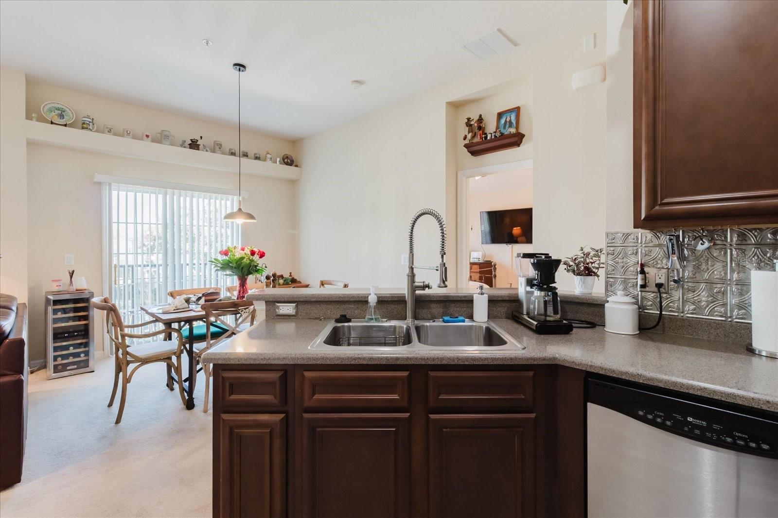 Image 12 of 47 For 6602 Goldenrod Road 99a