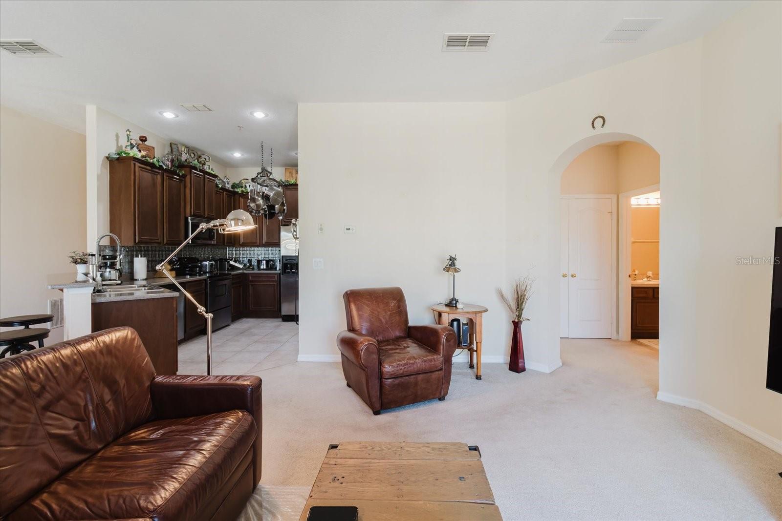 Image 22 of 47 For 6602 Goldenrod Road 99a