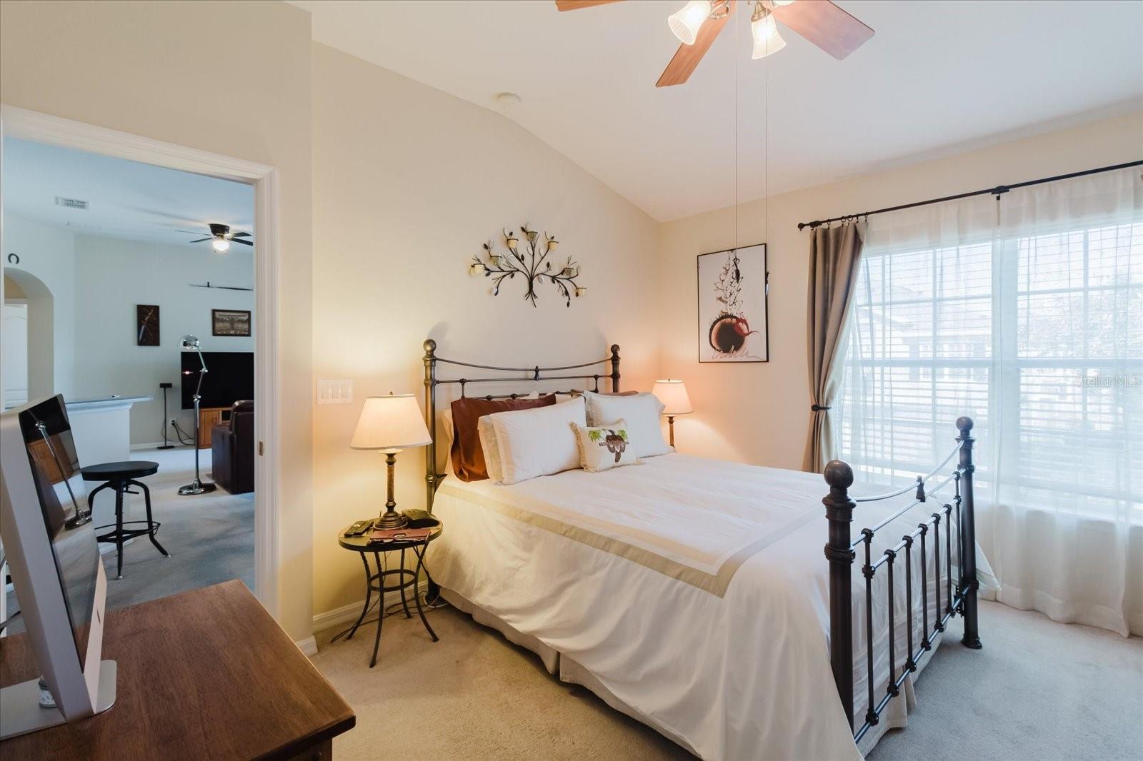 Image 27 of 47 For 6602 Goldenrod Road 99a