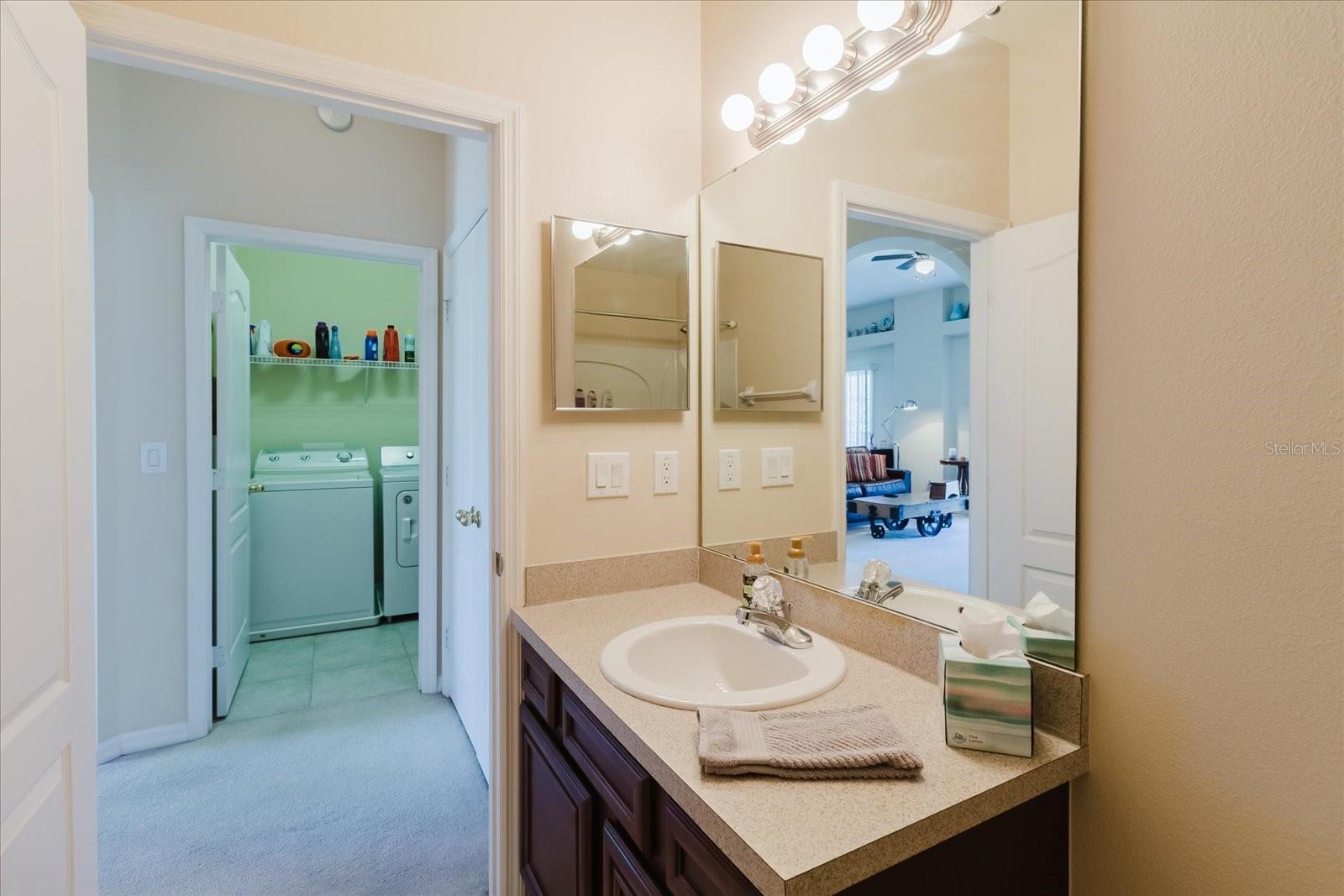 Image 42 of 47 For 6602 Goldenrod Road 99a