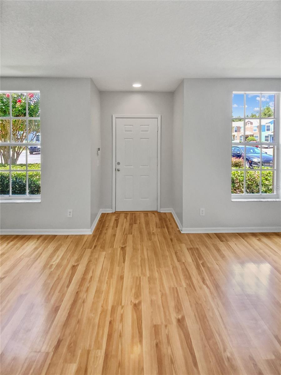 Image 16 of 39 For 30205 Swinford Lane