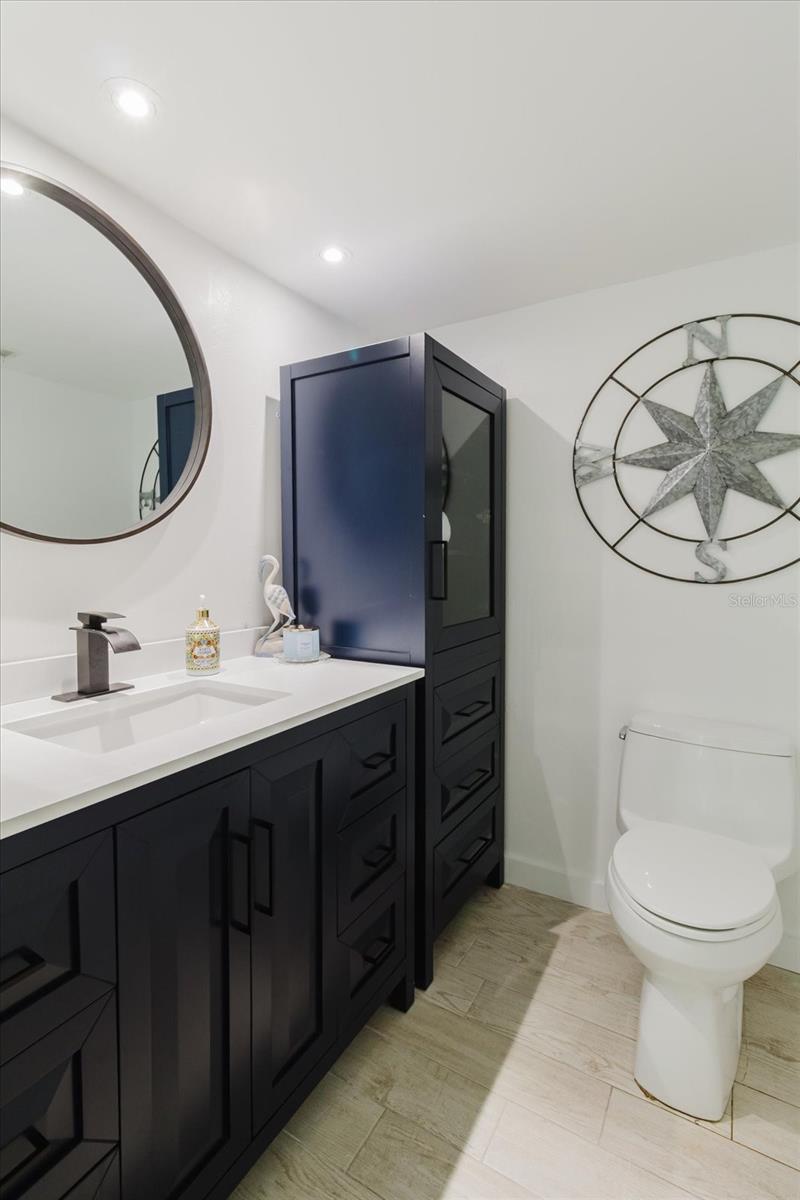 Image 28 of 86 For 208 Mariner Drive 208