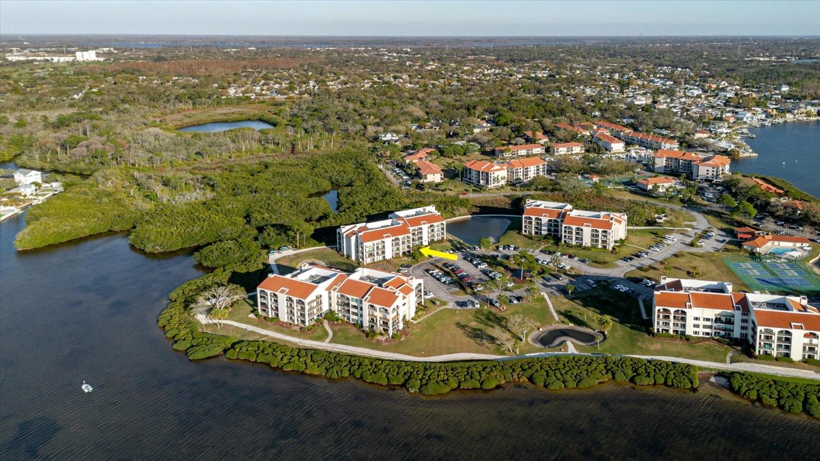 Image 49 of 86 For 208 Mariner Drive 208