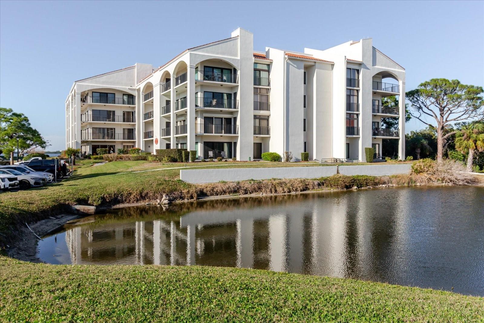 Image 71 of 86 For 208 Mariner Drive 208