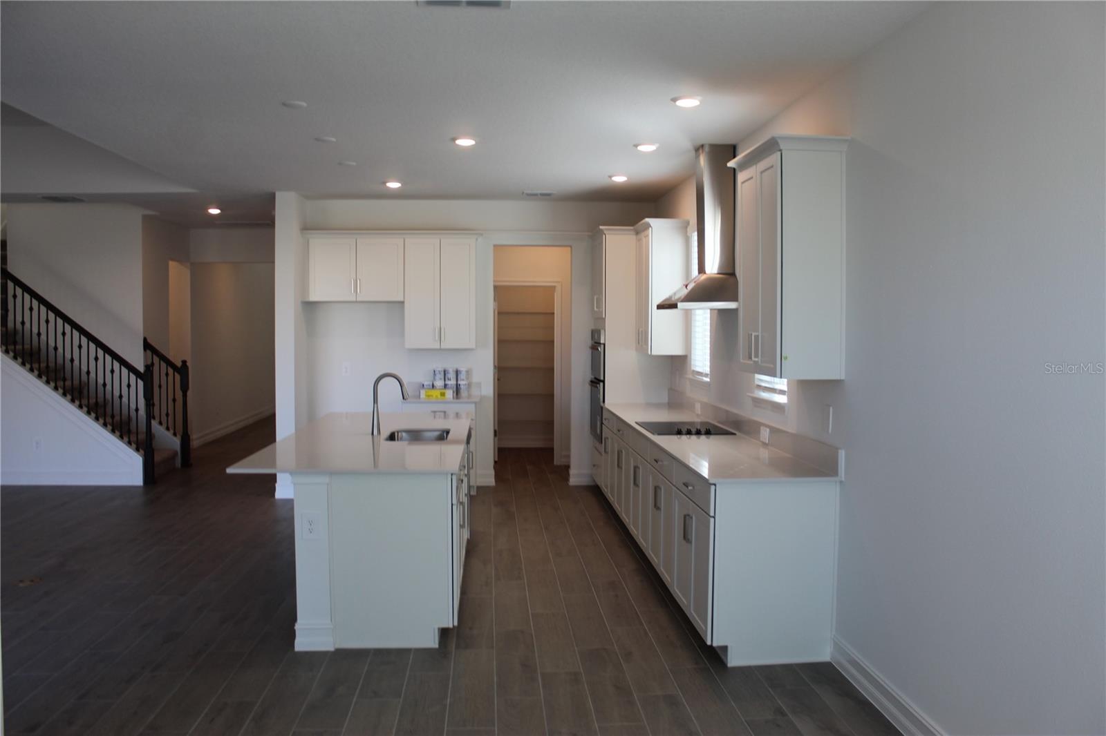 Image 4 of 31 For 18562 Serene Lake Loop