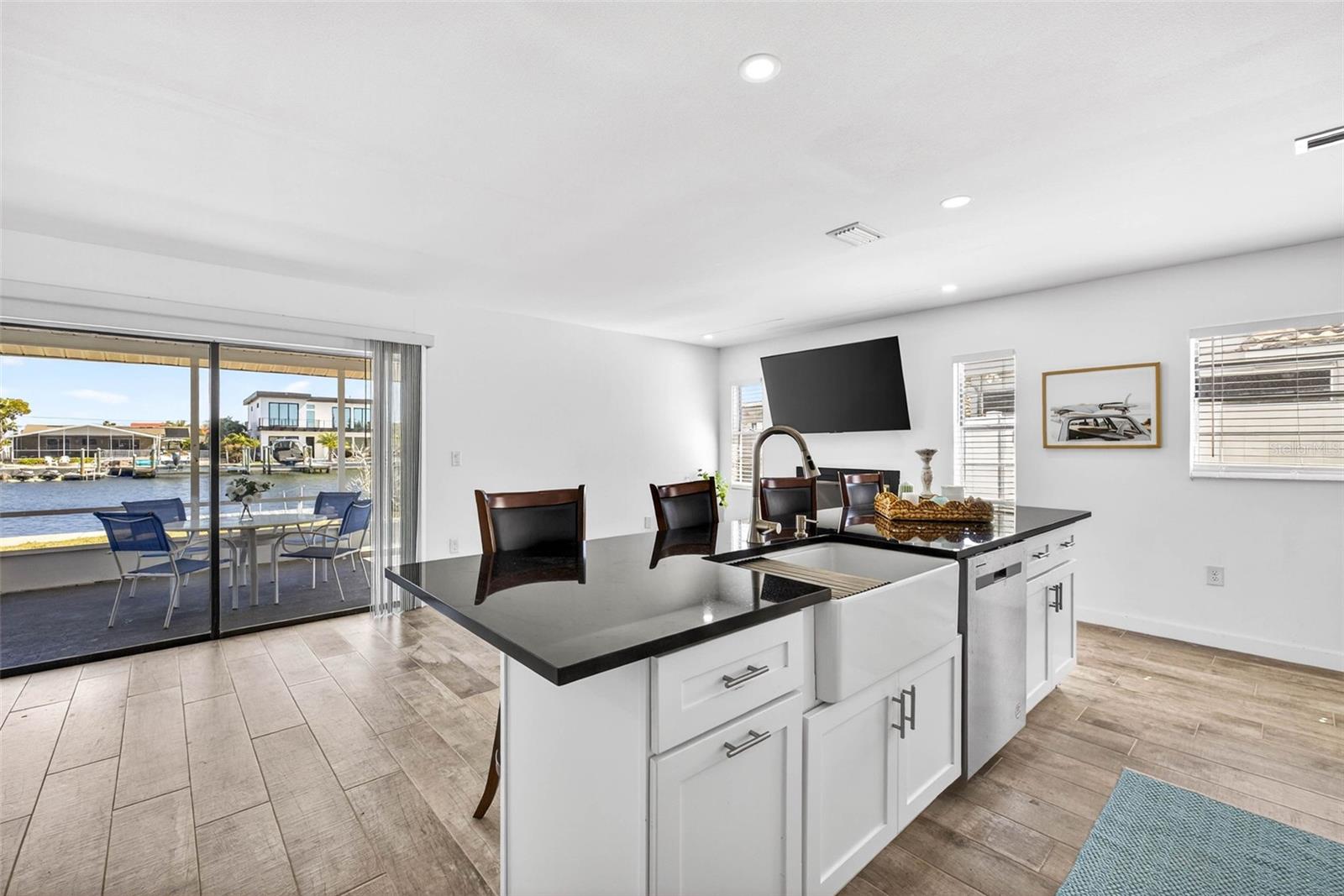 Image 11 of 87 For 5448 Leeward Lane