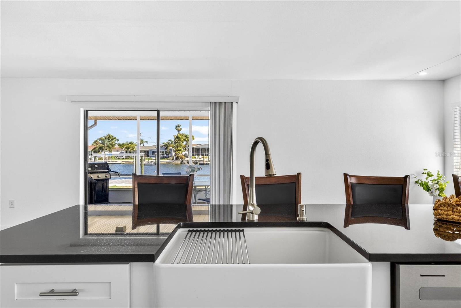 Image 12 of 87 For 5448 Leeward Lane