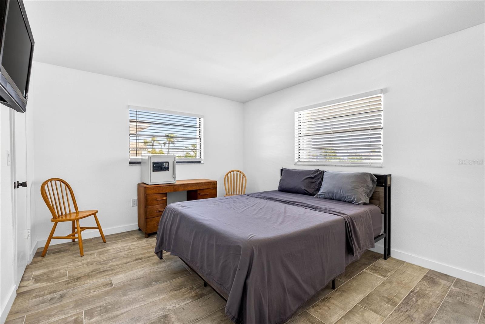 Image 26 of 87 For 5448 Leeward Lane