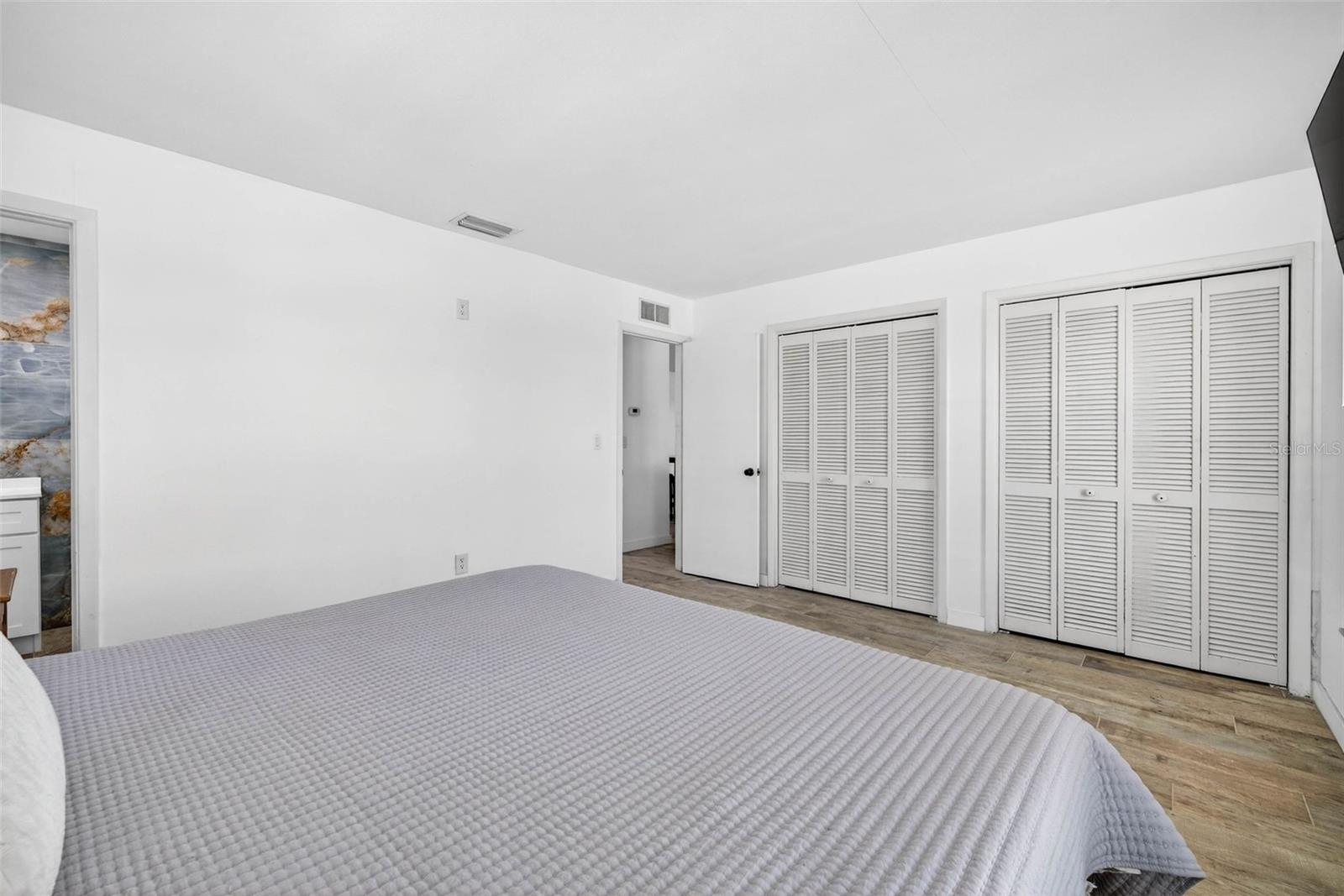 Image 30 of 87 For 5448 Leeward Lane