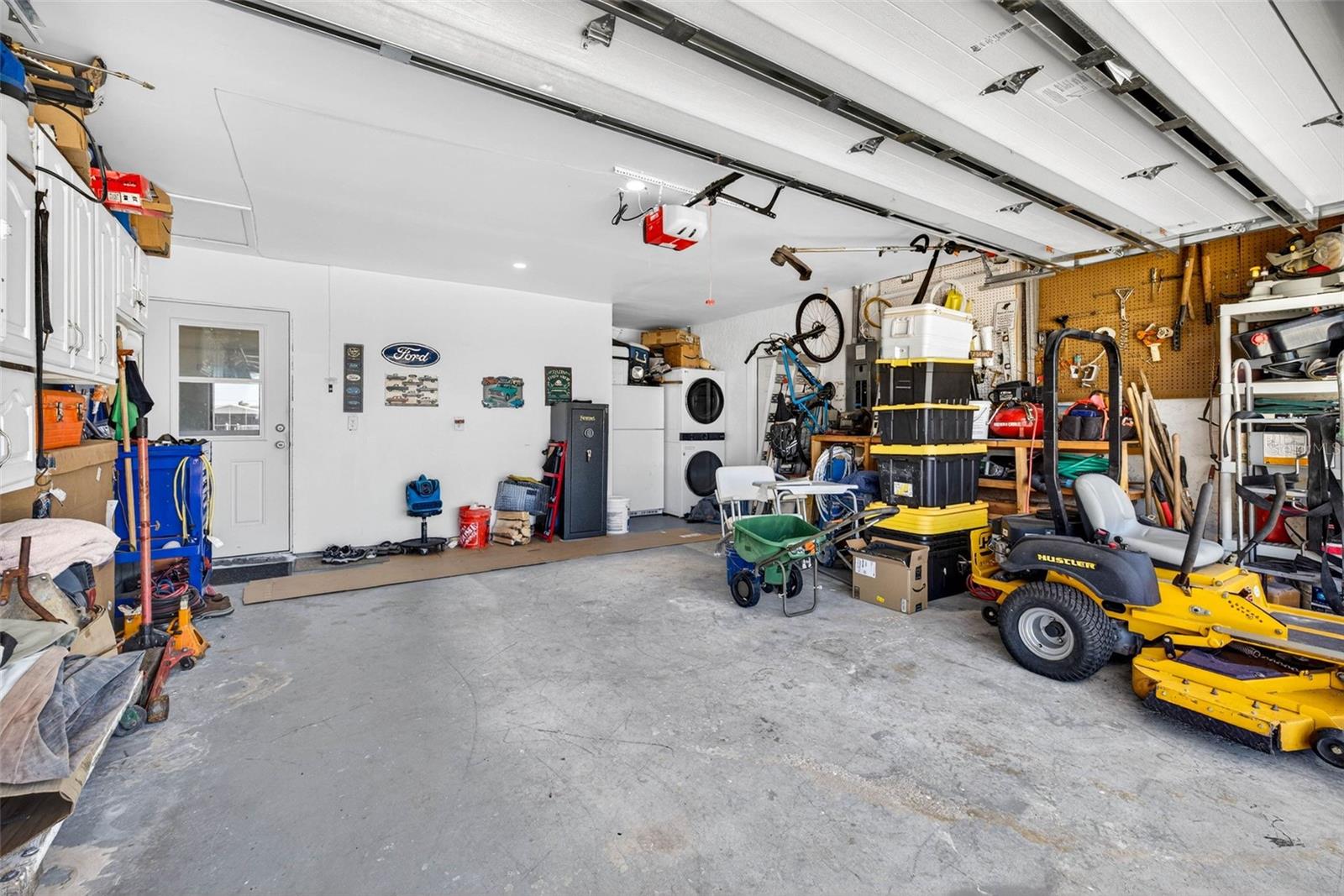 Image 32 of 87 For 5448 Leeward Lane