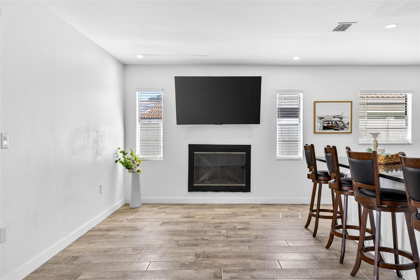 Image 8 of 87 For 5448 Leeward Lane