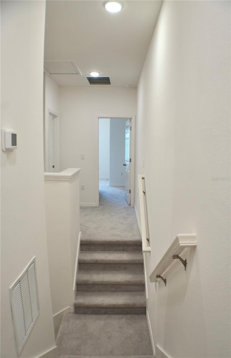 Image 18 of 40 For 4378 Sailplane Court