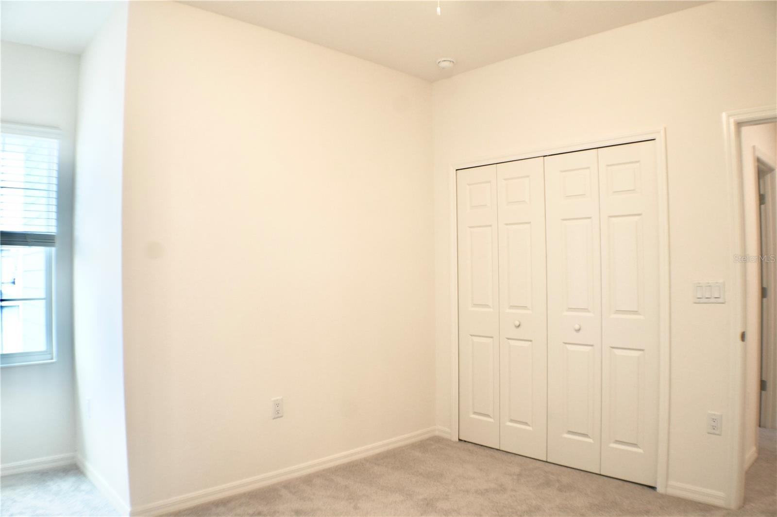 Image 21 of 40 For 4378 Sailplane Court