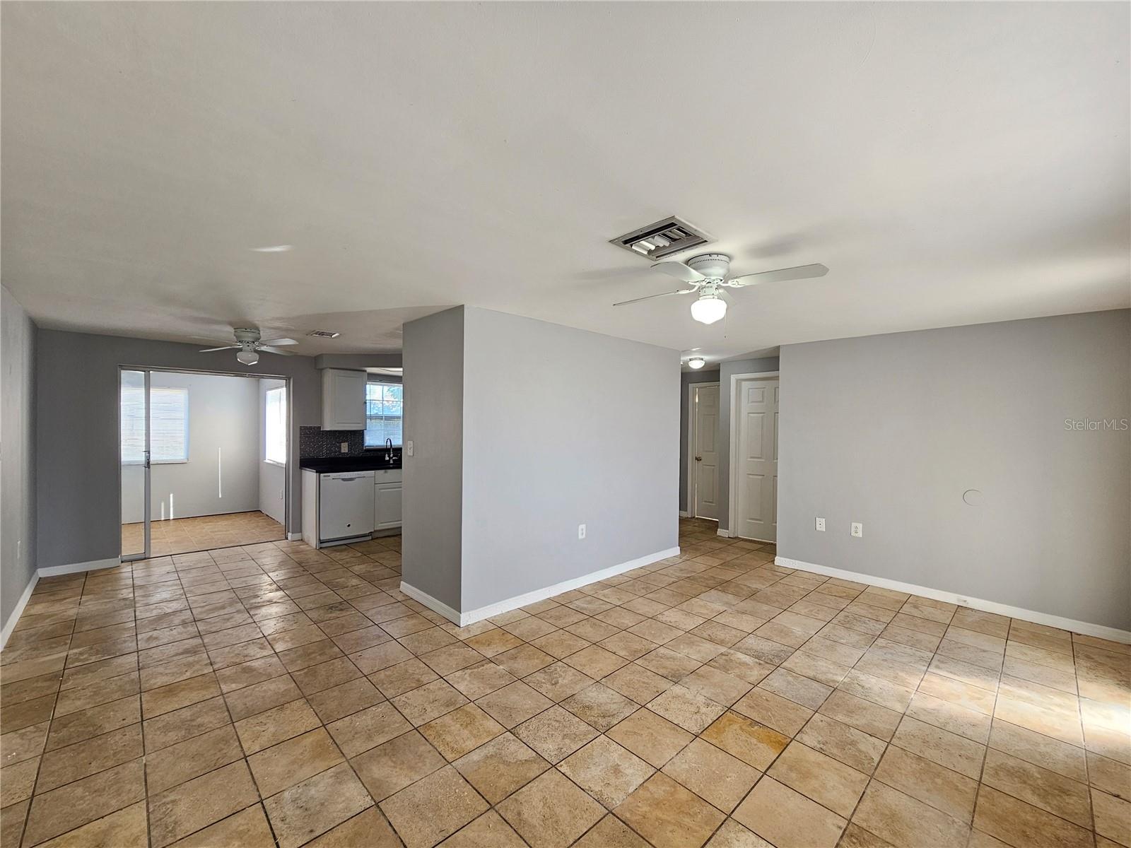 Image 5 of 19 For 3029 Kilburn Road