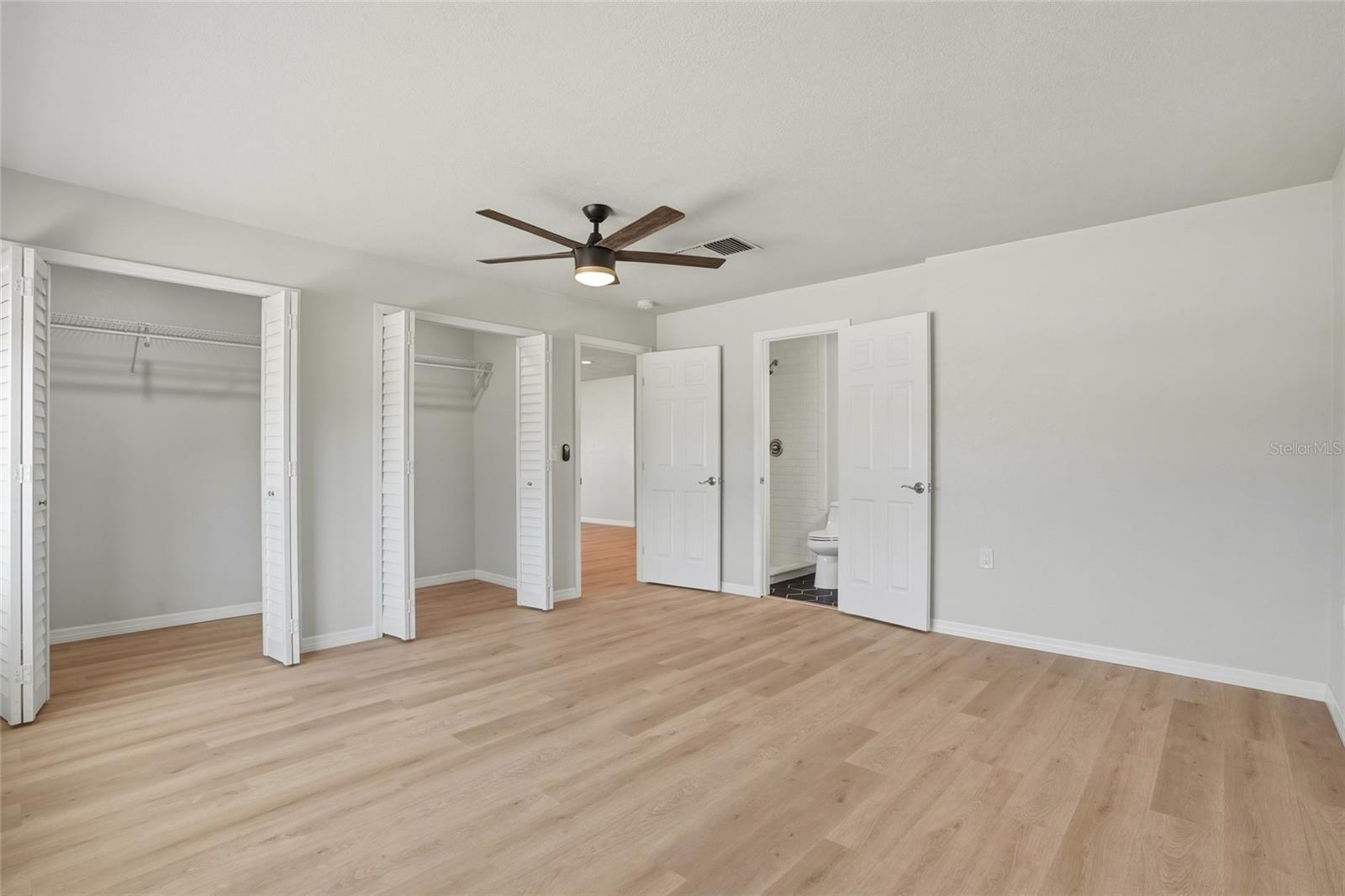 Image 14 of 34 For 4511 Helena Street Ne