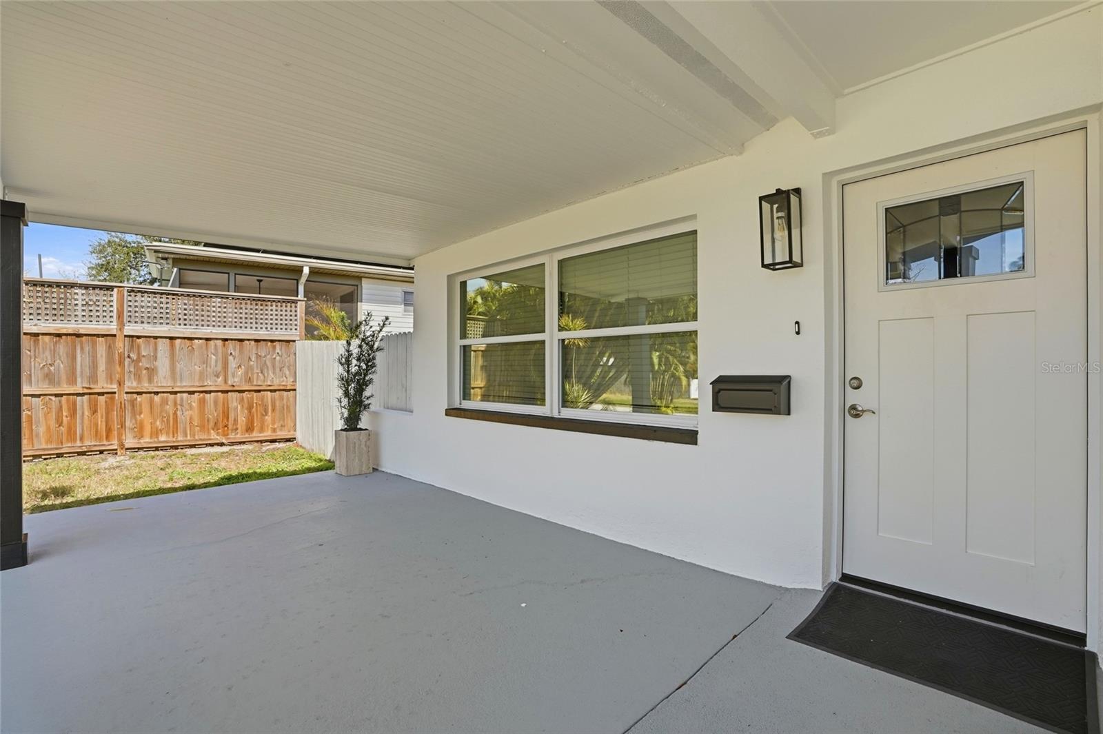 Image 2 of 34 For 4511 Helena Street Ne