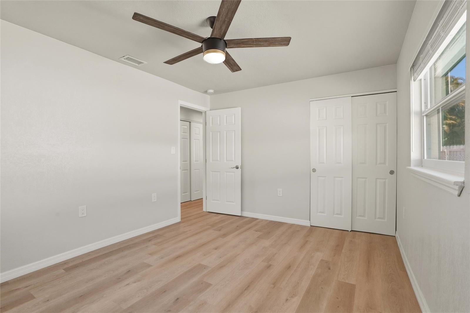 Image 23 of 34 For 4511 Helena Street Ne