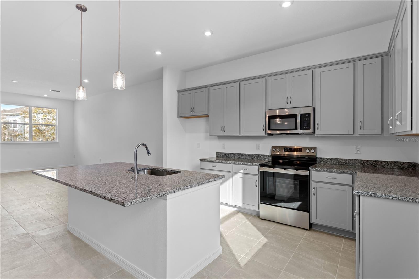 Listing photo id 20 for 9906 Tate Lane