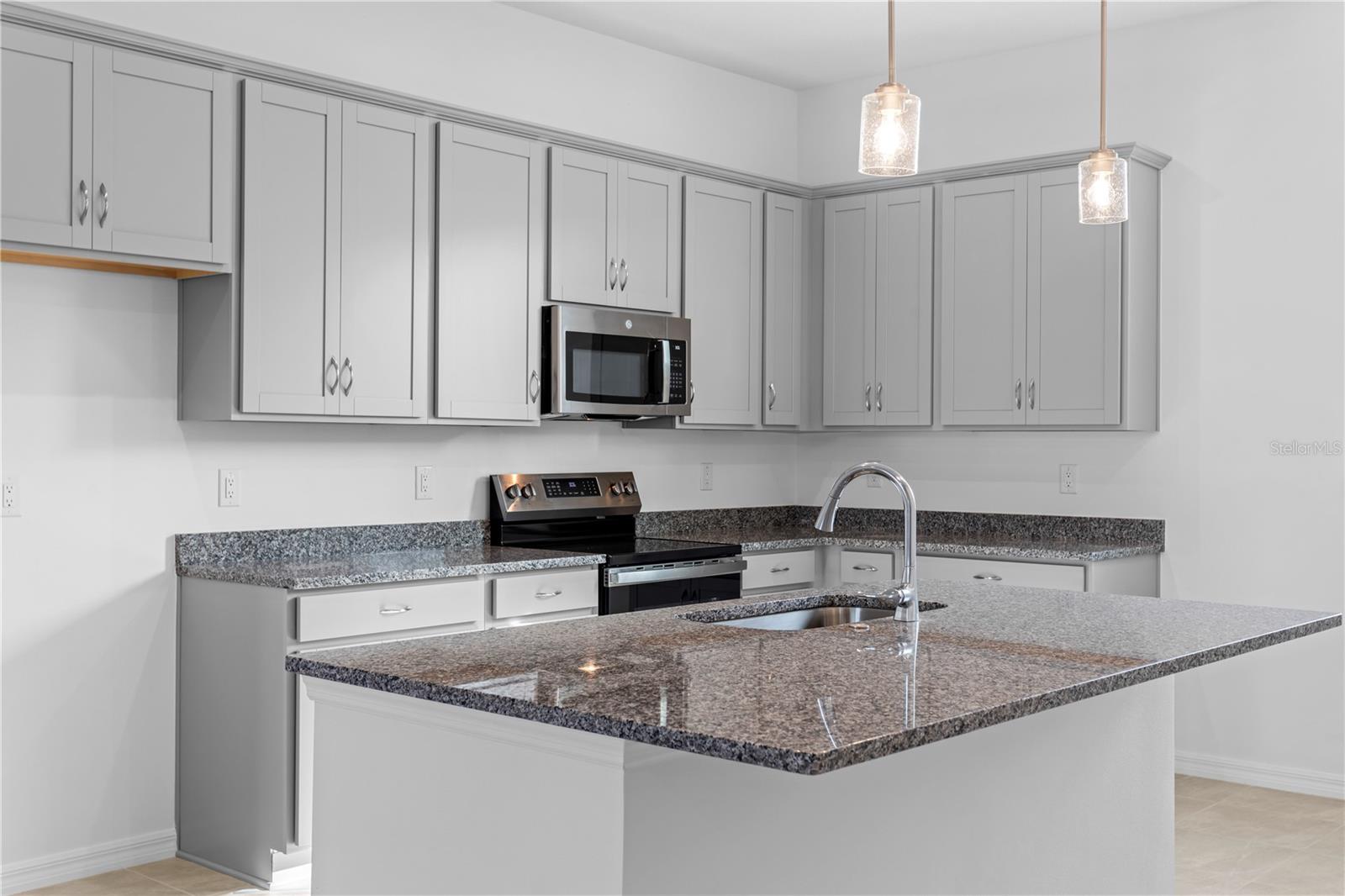 Listing photo id 21 for 9906 Tate Lane