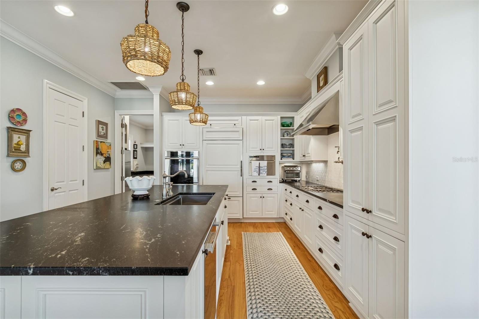 Image 17 of 89 For 4909 Spring Lake Drive