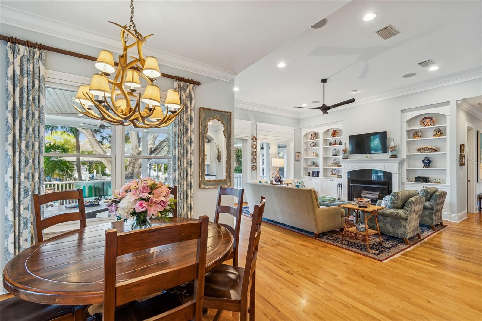 Image 26 of 89 For 4909 Spring Lake Drive